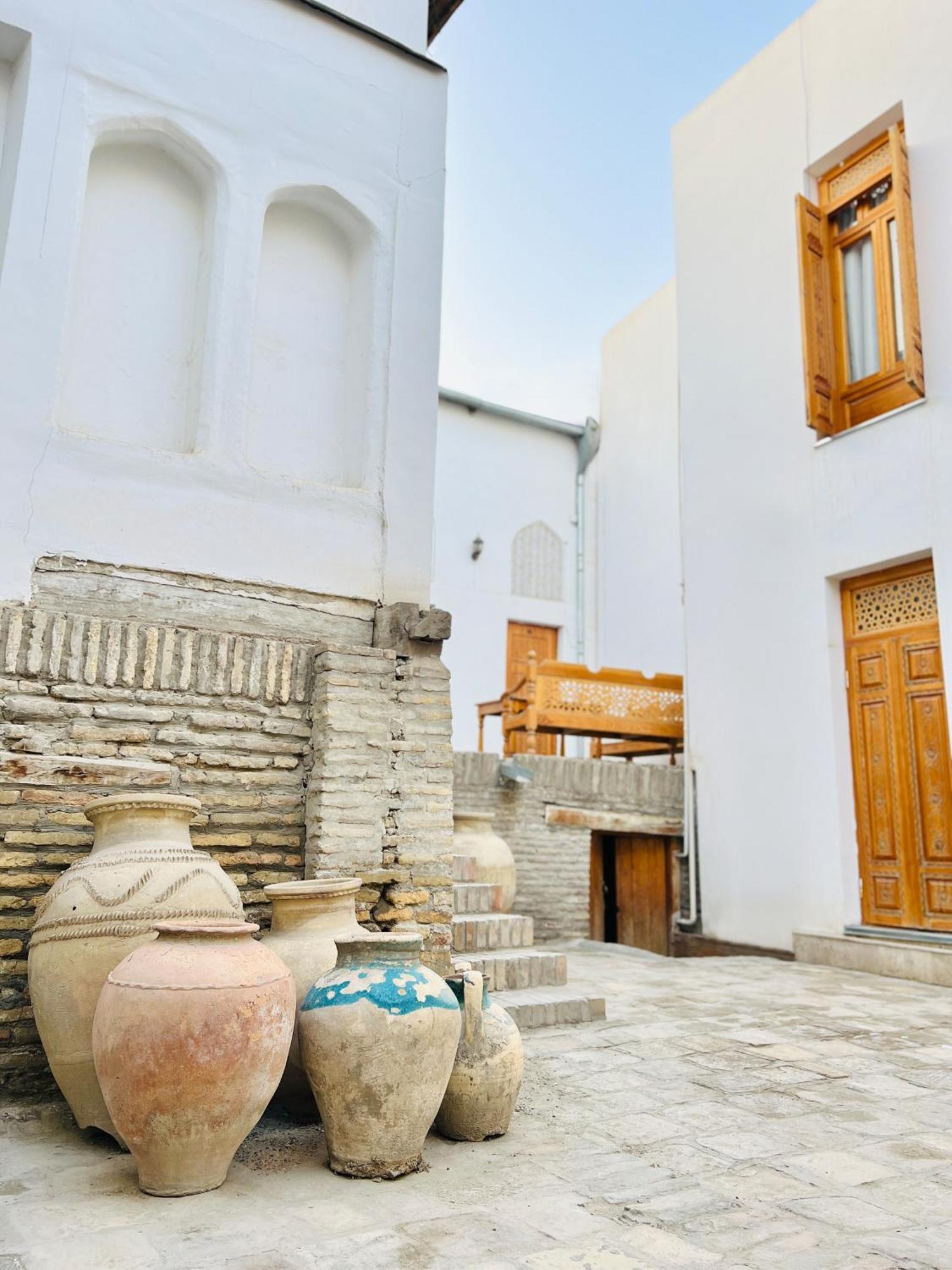 Komil Bukhara Boutique Hotel מראה חיצוני תמונה