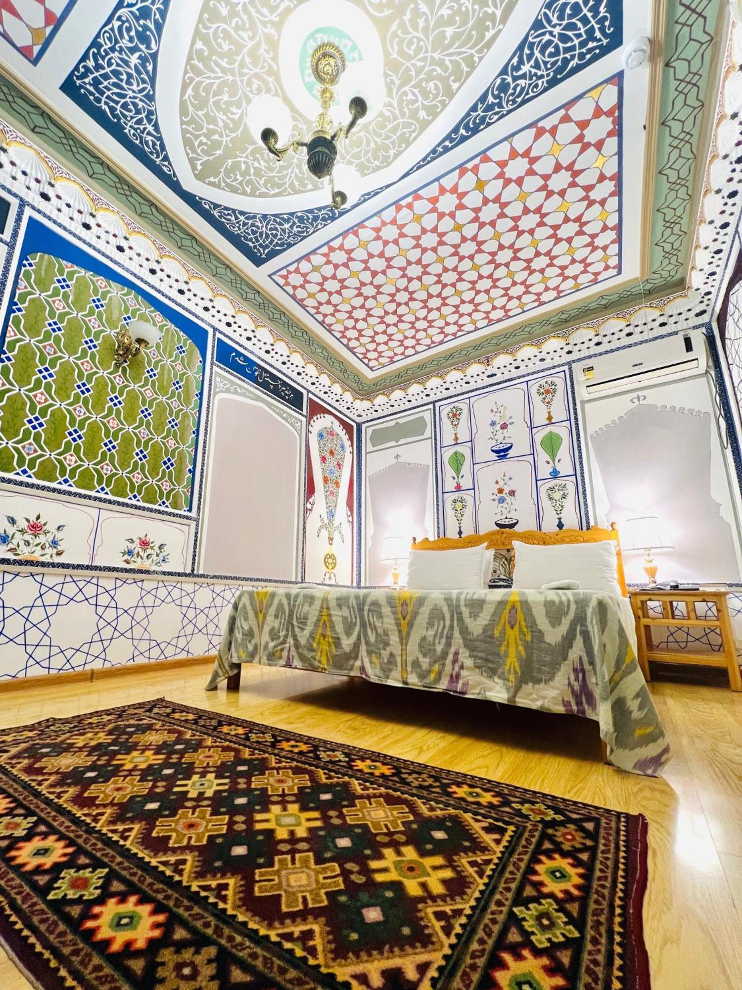 Komil Bukhara Boutique Hotel מראה חיצוני תמונה