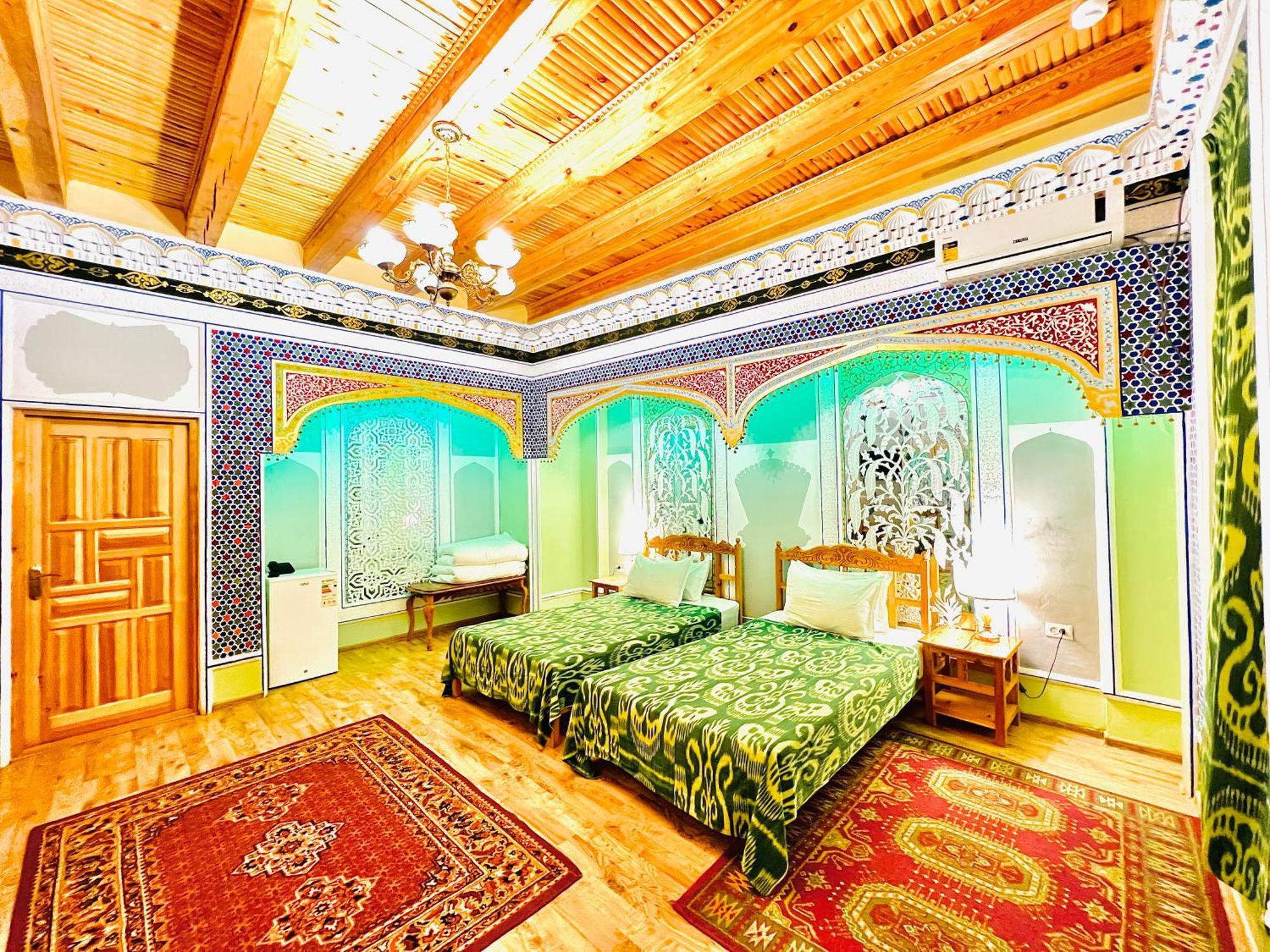 Komil Bukhara Boutique Hotel מראה חיצוני תמונה