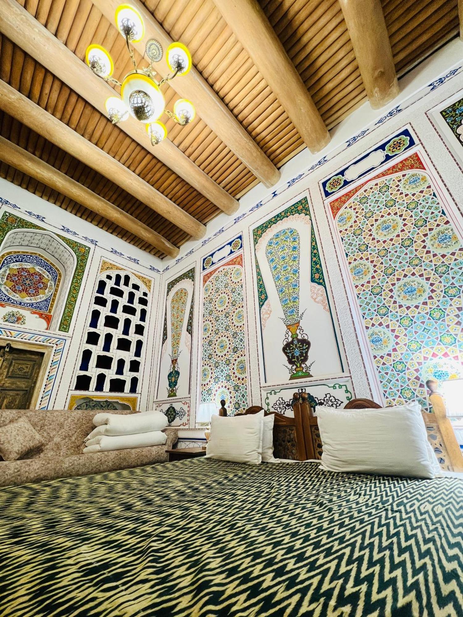 Komil Bukhara Boutique Hotel מראה חיצוני תמונה