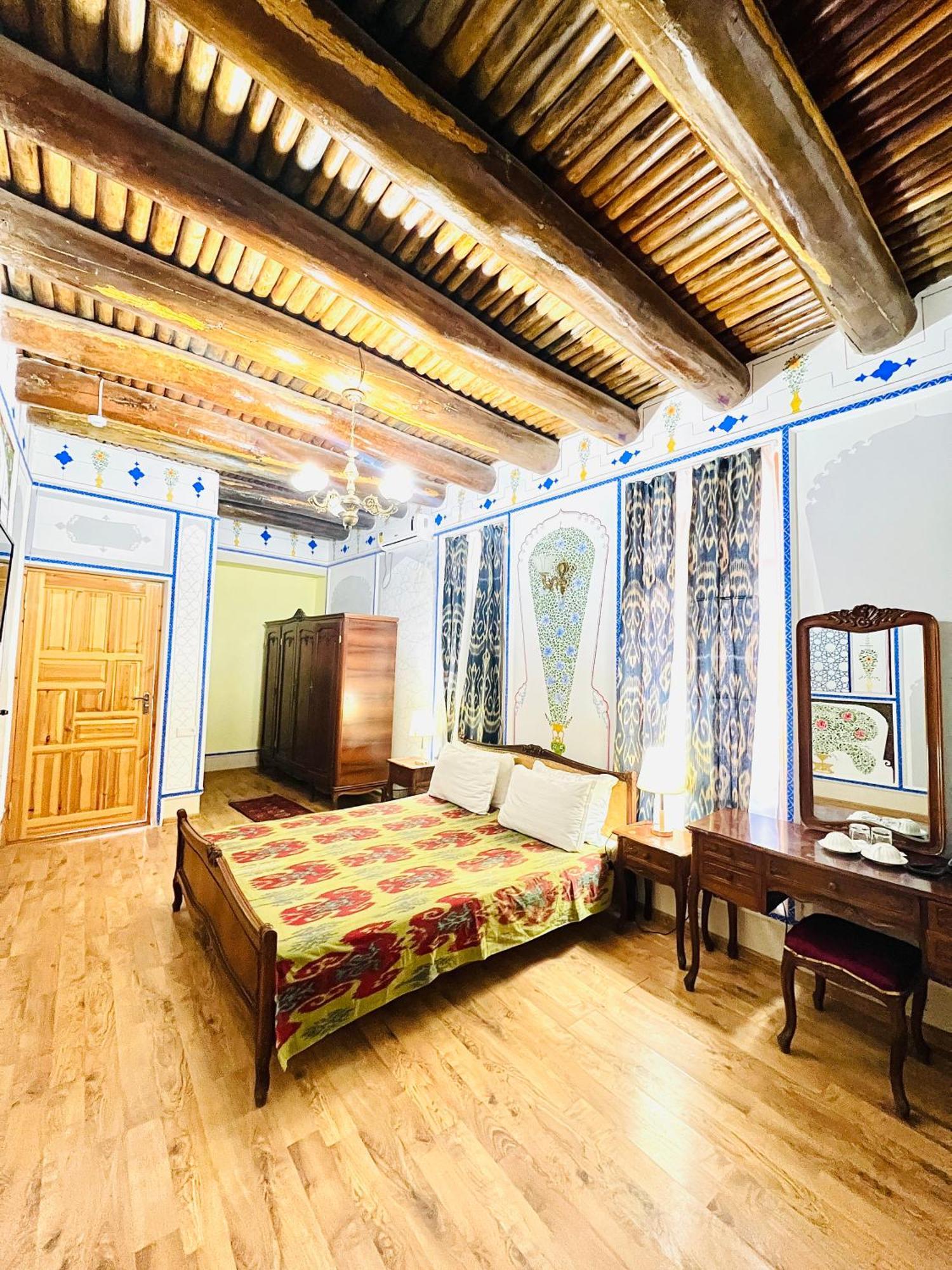Komil Bukhara Boutique Hotel מראה חיצוני תמונה