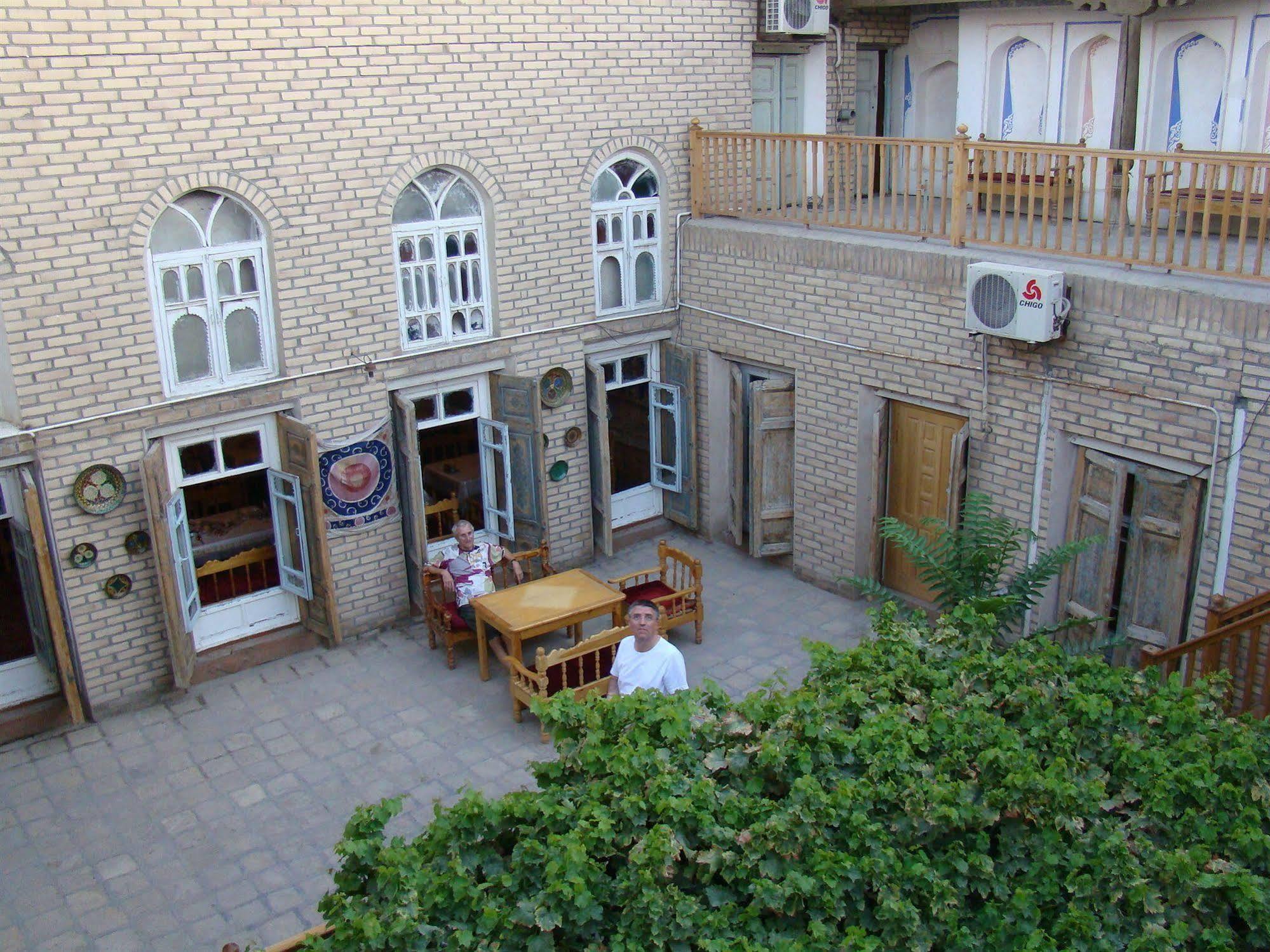 Komil Bukhara Boutique Hotel מראה חיצוני תמונה